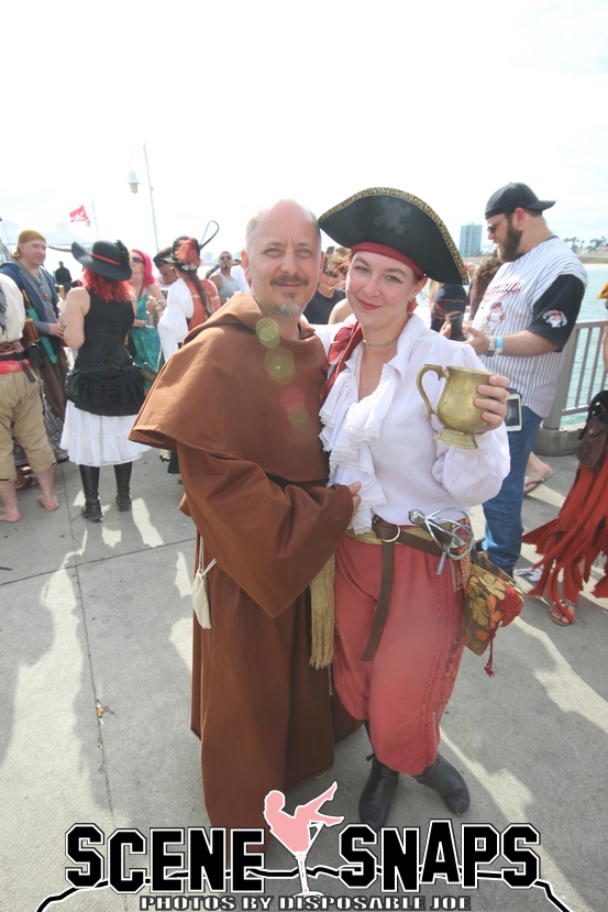 BELMONT_PIER_PIRATE_INVASION_2015_0061_P_.JPG