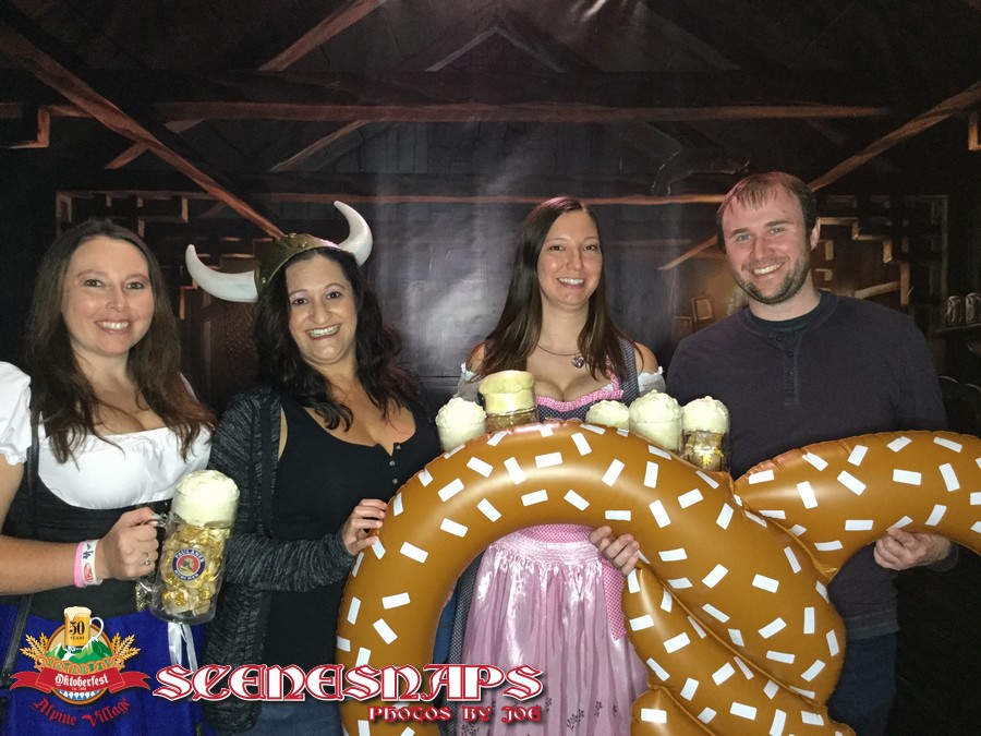 ALPINE_VILLAGE_OKTOBERFEST_OCT_05_18_0049__.JPG