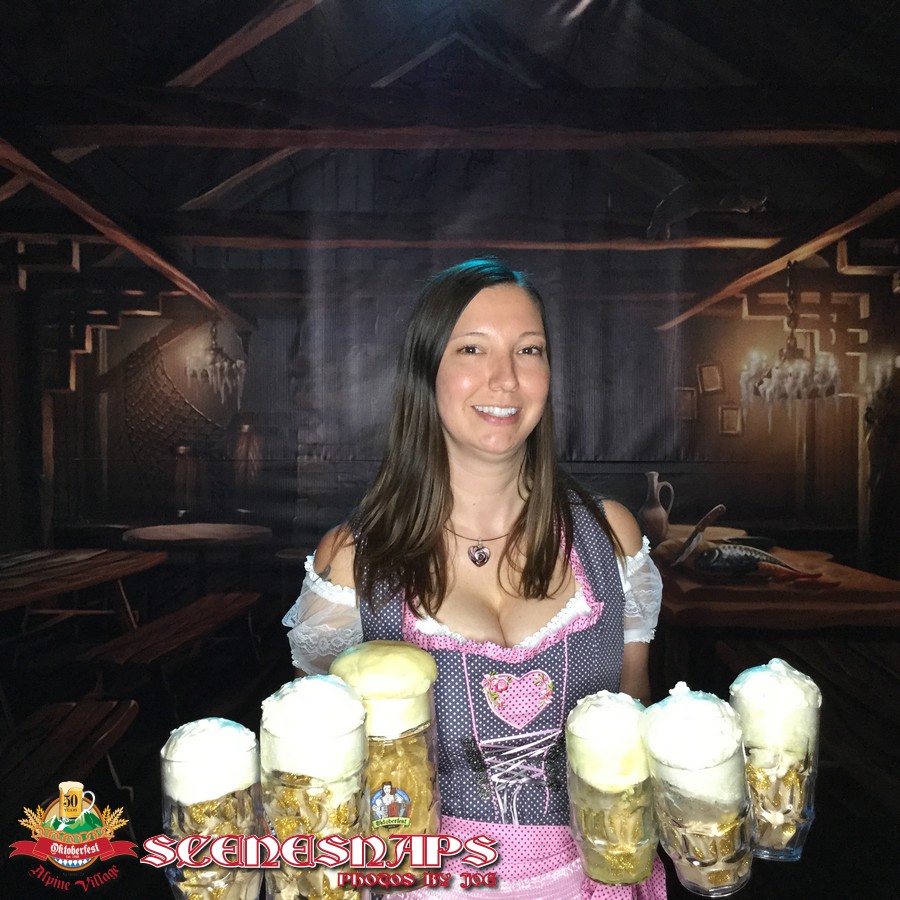 ALPINE_VILLAGE_OKTOBERFEST_OCT_05_18_0052__.JPG