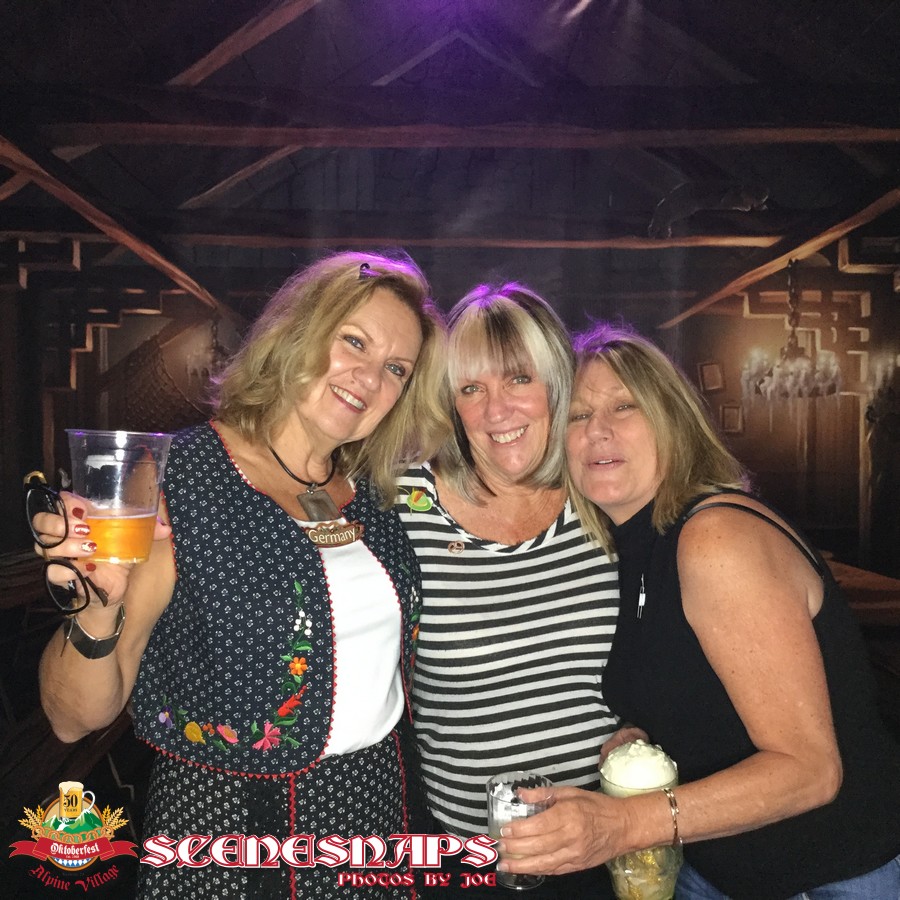 ALPINE_VILLAGE_OKTOBERFEST_OCT_05_18_0101__.JPG