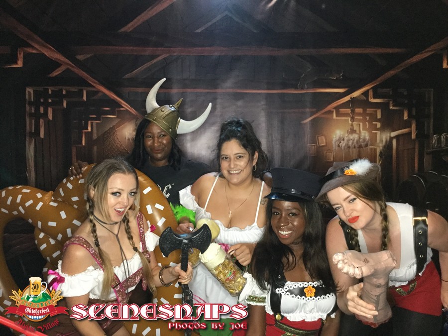 ALPINE_VILLAGE_OKTOBERFEST_OCT_05_18_0102__.JPG