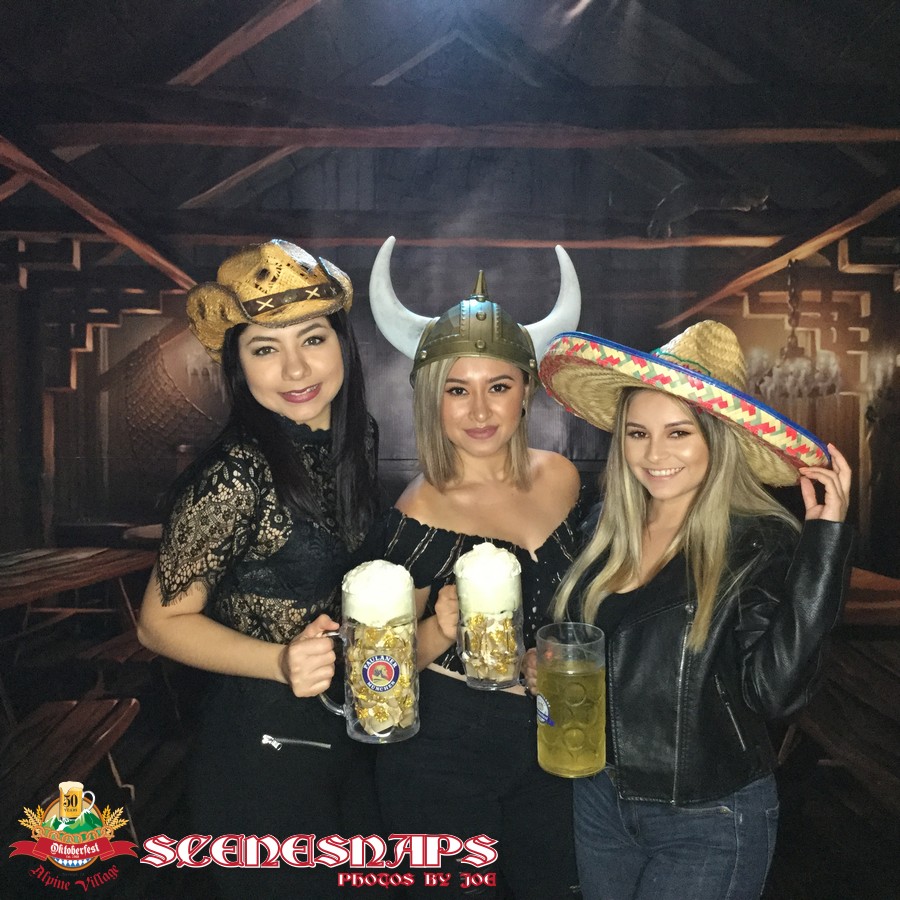 ALPINE_VILLAGE_OKTOBERFEST_OCT_05_18_0134__.JPG