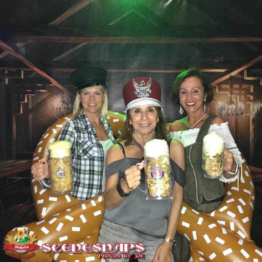 ALPINE_VILLAGE_OKTOBERFEST_OCT_05_18_0193__.JPG