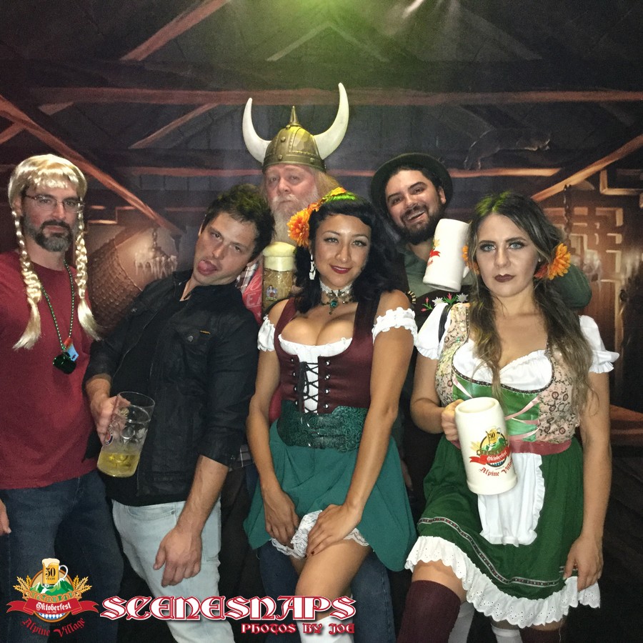 ALPINE_VILLAGE_OKTOBERFEST_OCT_05_18_0302__.JPG