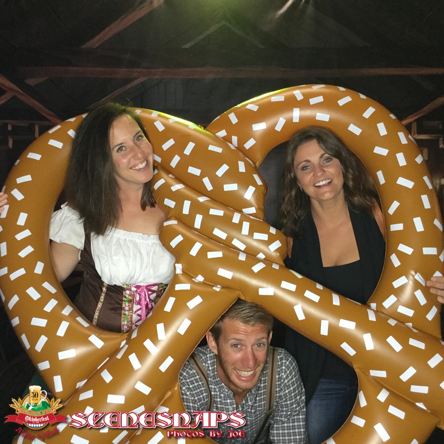 ALPINE_VILLAGE_OKTOBERFEST_OCT_06_18_0162__.JPG