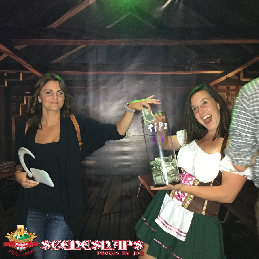 ALPINE_VILLAGE_OKTOBERFEST_OCT_06_18_0165__.JPG