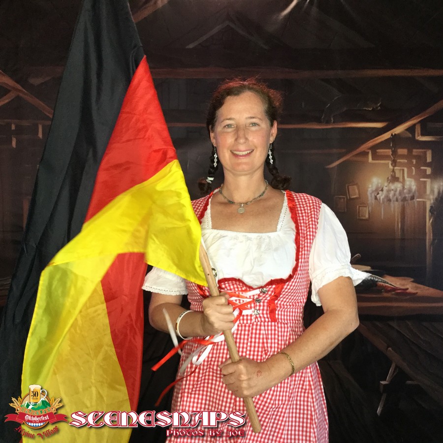 ALPINE_VILLAGE_OKTOBERFEST_OCT_07_18_0009__.JPG