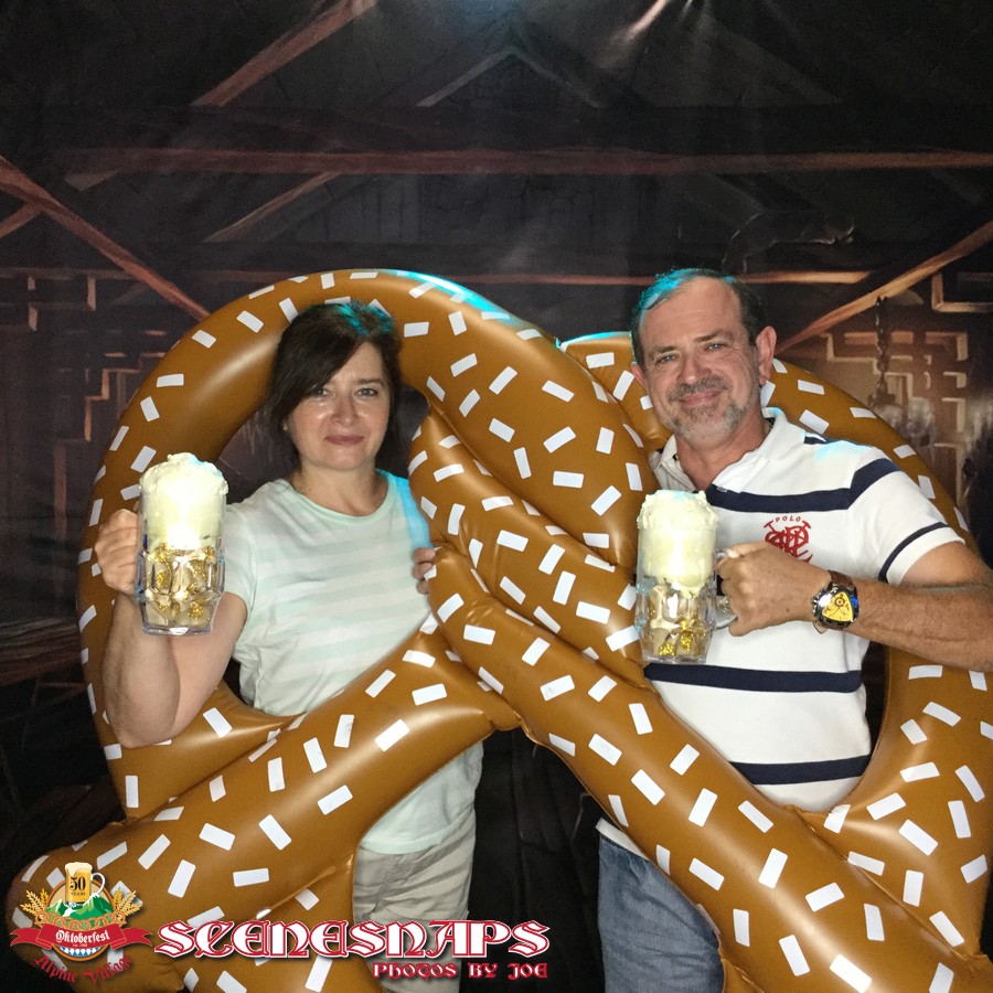 ALPINE_VILLAGE_OKTOBERFEST_OCT_07_18_0104__.JPG