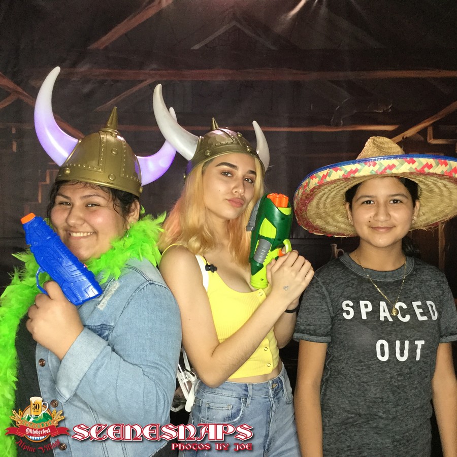 ALPINE_VILLAGE_OKTOBERFEST_OCT_07_18_0168__.JPG