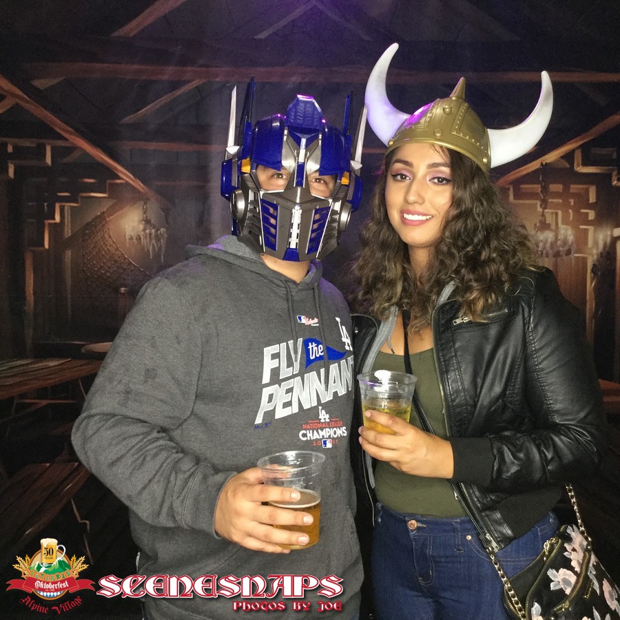 ALPINE_VILLAGE_OKTOBERFEST_OCT_12_18_0127_P_.JPG