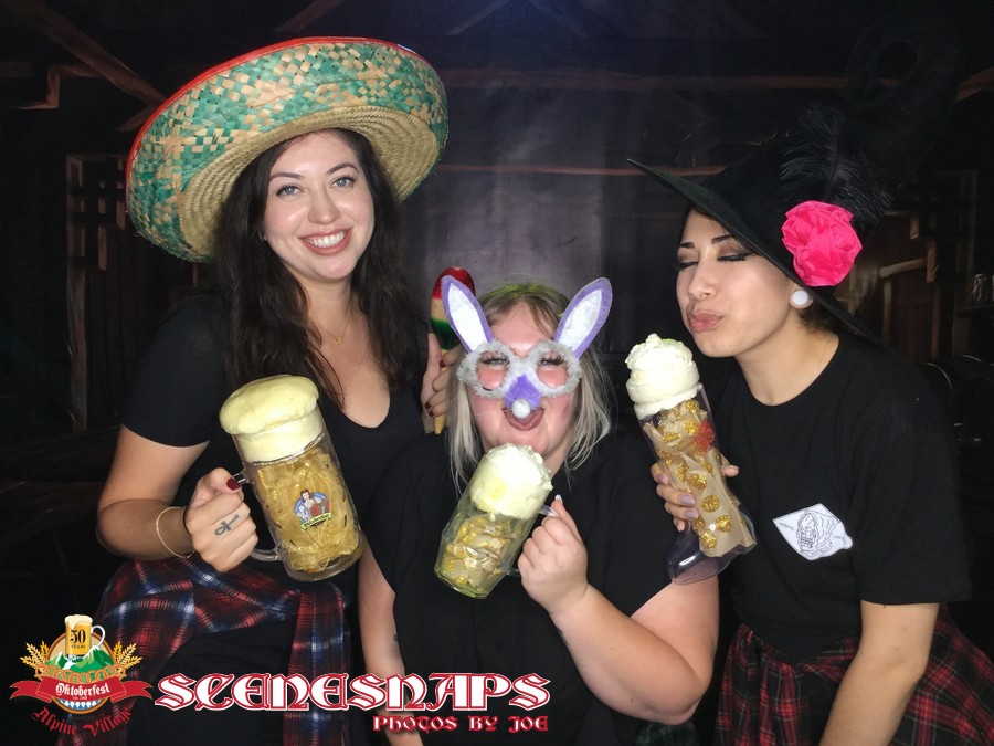 ALPINE_VILLAGE_OKTOBERFEST_OCT_12_18_0147_P_.JPG