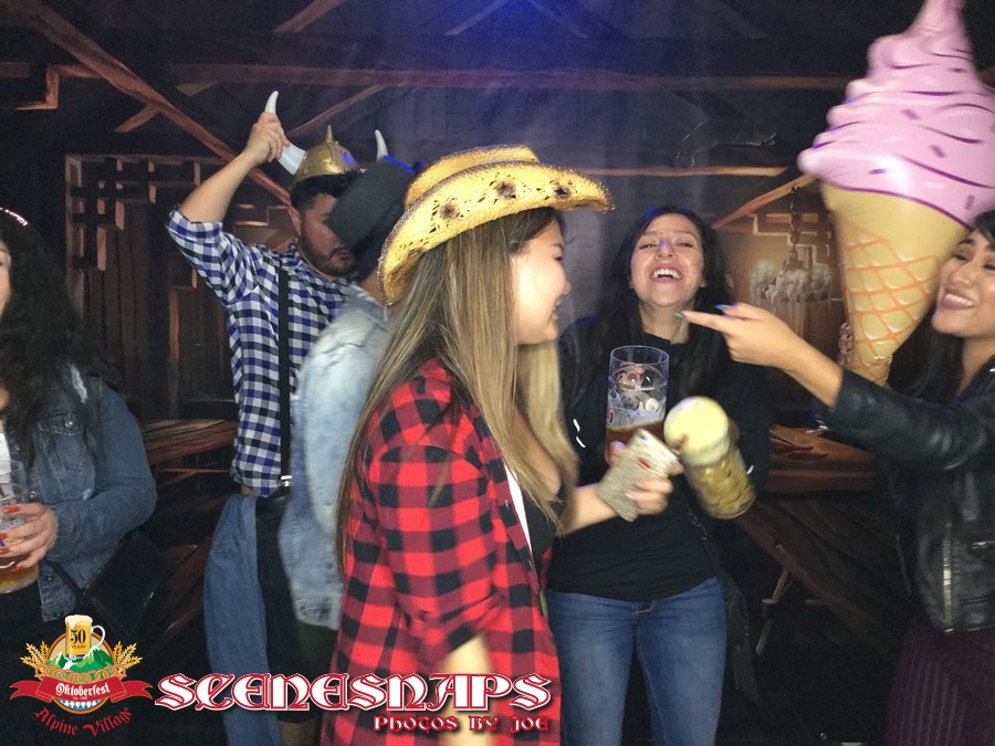 ALPINE_VILLAGE_OKTOBERFEST_OCT_12_18_0182_P_.JPG