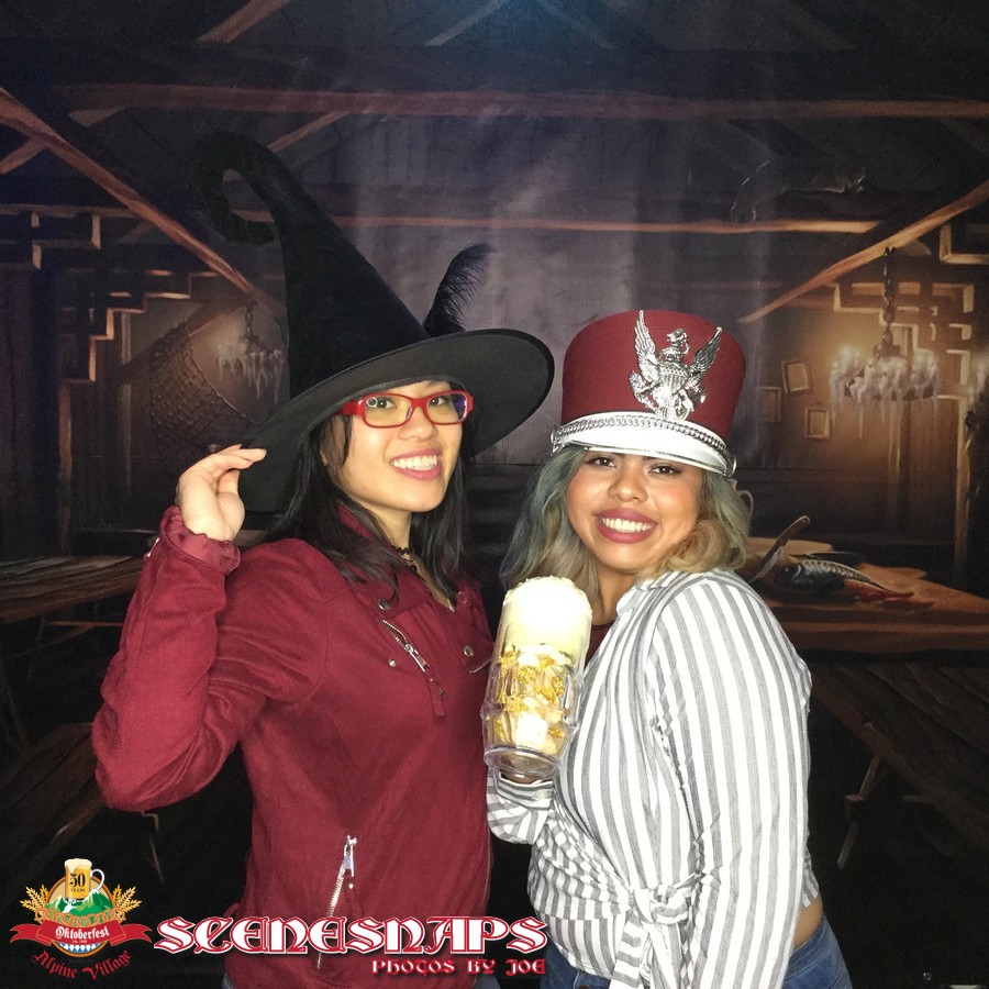 ALPINE_VILLAGE_OKTOBERFEST_OCT_12_18_0202_P_.JPG