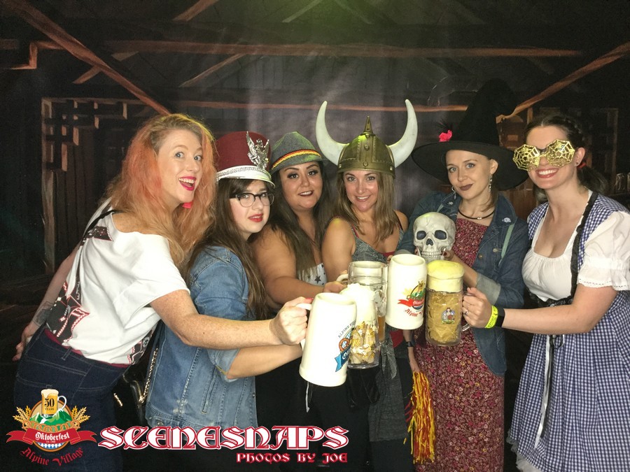 ALPINE_VILLAGE_OKTOBERFEST_OCT_12_18_0208_P_.JPG