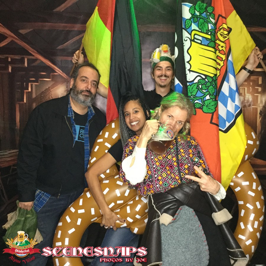 ALPINE_VILLAGE_OKTOBERFEST_OCT_12_18_0236_P_.JPG