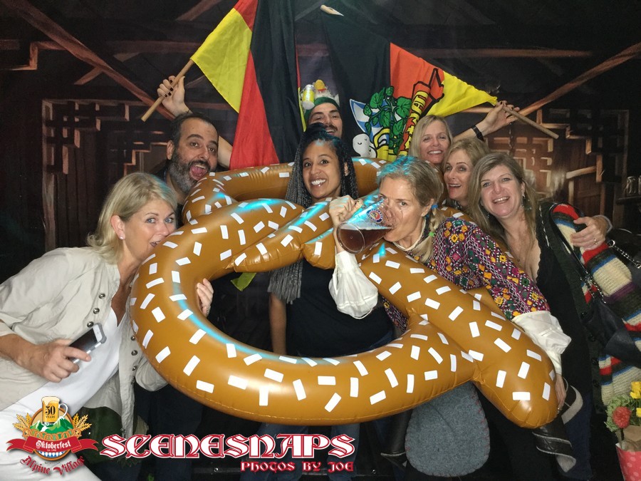 ALPINE_VILLAGE_OKTOBERFEST_OCT_12_18_0237_P_.JPG