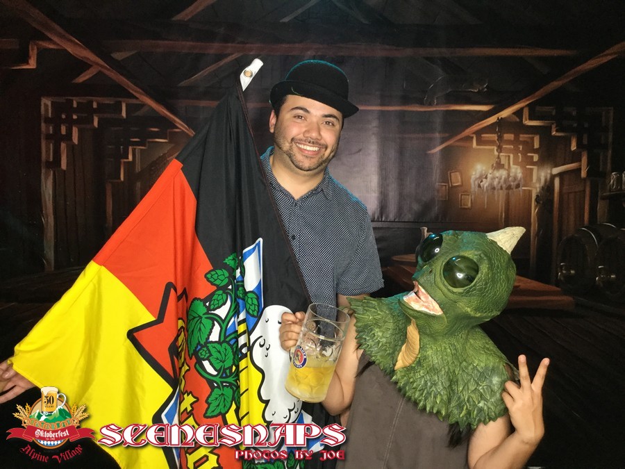 ALPINE_VILLAGE_OKTOBERFEST_OCT_12_18_0241_P_.JPG