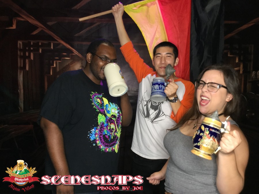 ALPINE_VILLAGE_OKTOBERFEST_OCT_12_18_0269_P_.JPG