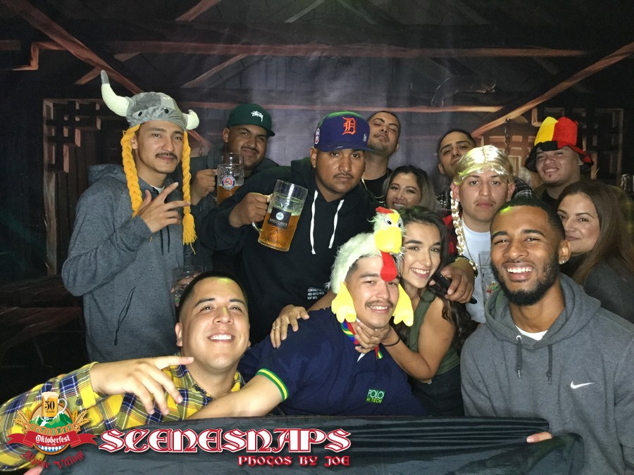 ALPINE_VILLAGE_OKTOBERFEST_OCT_12_18_0292_P_.JPG