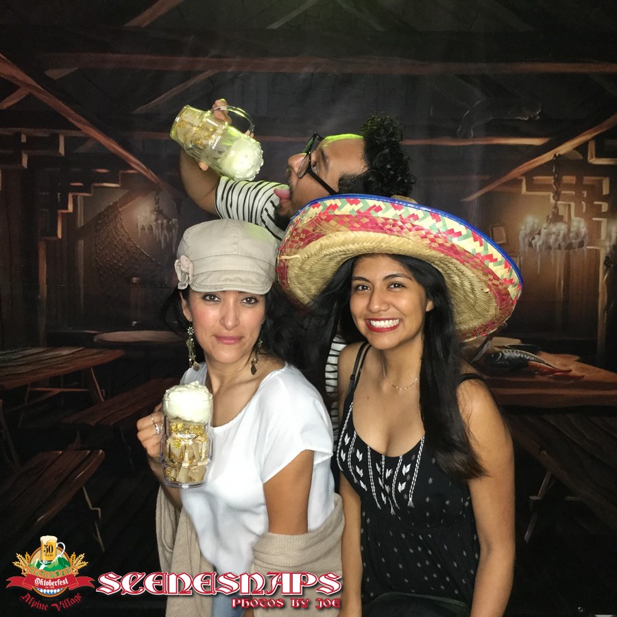 ALPINE_VILLAGE_OKTOBERFEST_OCT_12_18_0312_P_.JPG