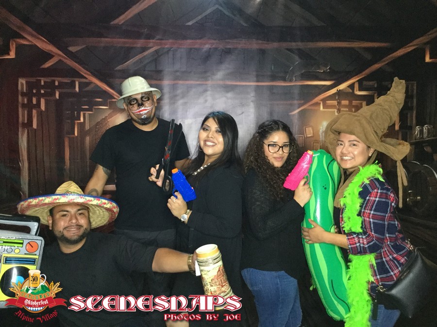 ALPINE_VILLAGE_OKTOBERFEST_OCT_13_18_0115_P_.JPG