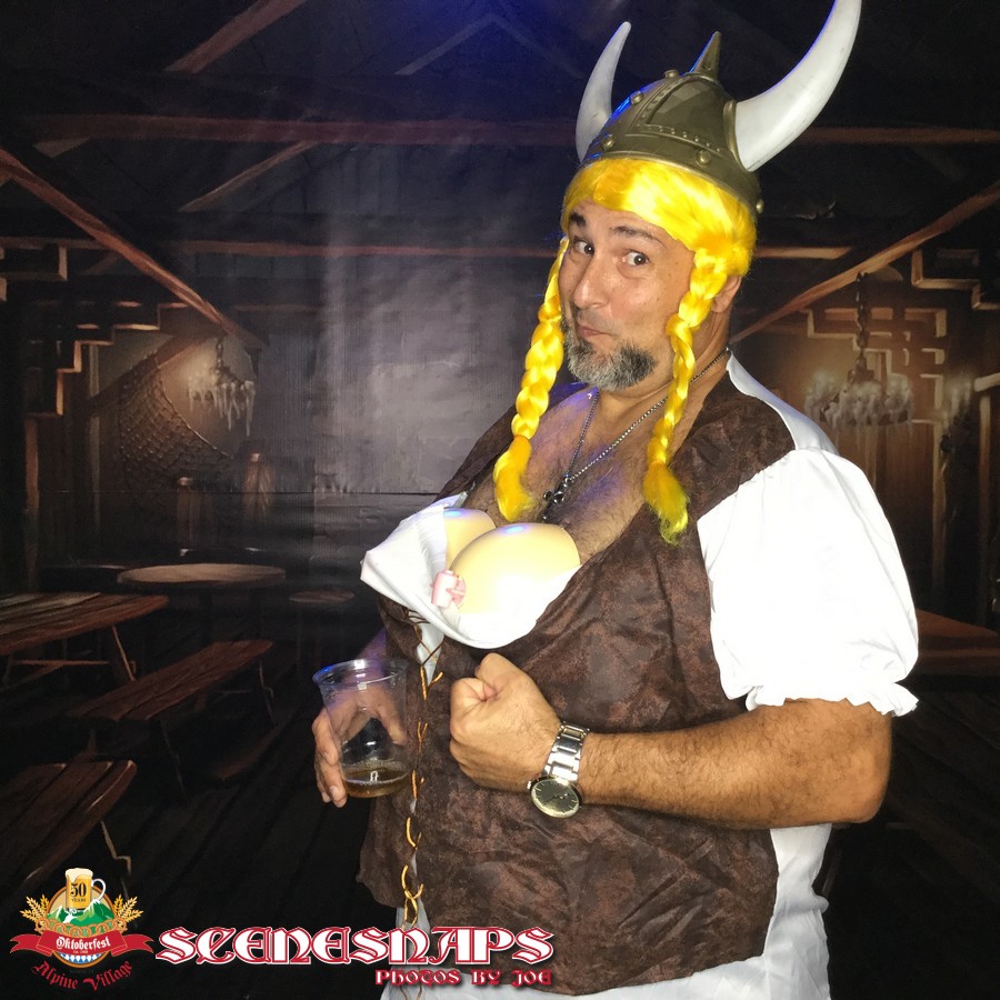 ALPINE_VILLAGE_OKTOBERFEST_OCT_13_18_0177_P_.JPG