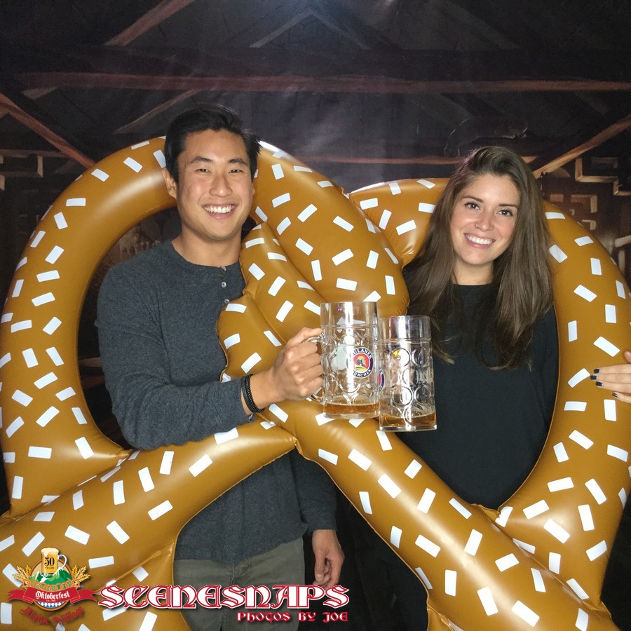 ALPINE_VILLAGE_OKTOBERFEST_OCT_13_18_0216_P_.JPG