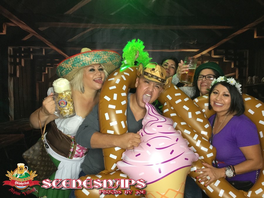 ALPINE_VILLAGE_OKTOBERFEST_OCT_13_18_0307_P_.JPG