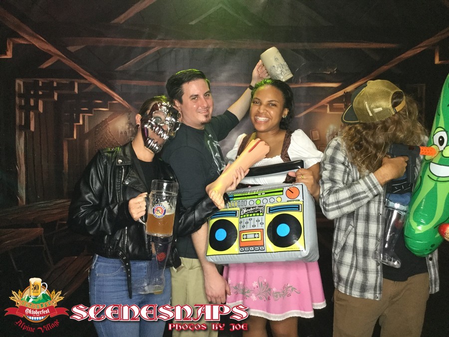ALPINE_VILLAGE_OKTOBERFEST_OCT_13_18_0369_P_.JPG