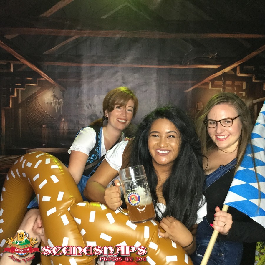 ALPINE_VILLAGE_OKTOBERFEST_OCT_13_18_0419_P_.JPG