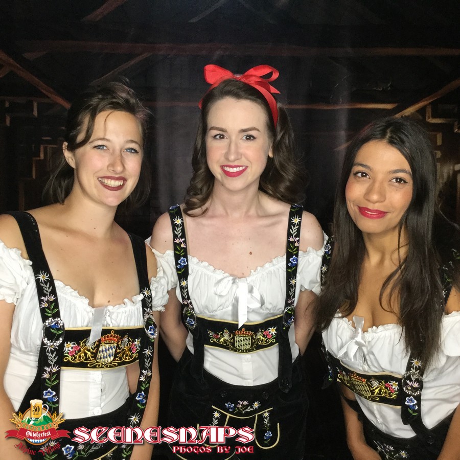 ALPINE_VILLAGE_OKTOBERFEST_OCT_19_18_0007_P_.JPG