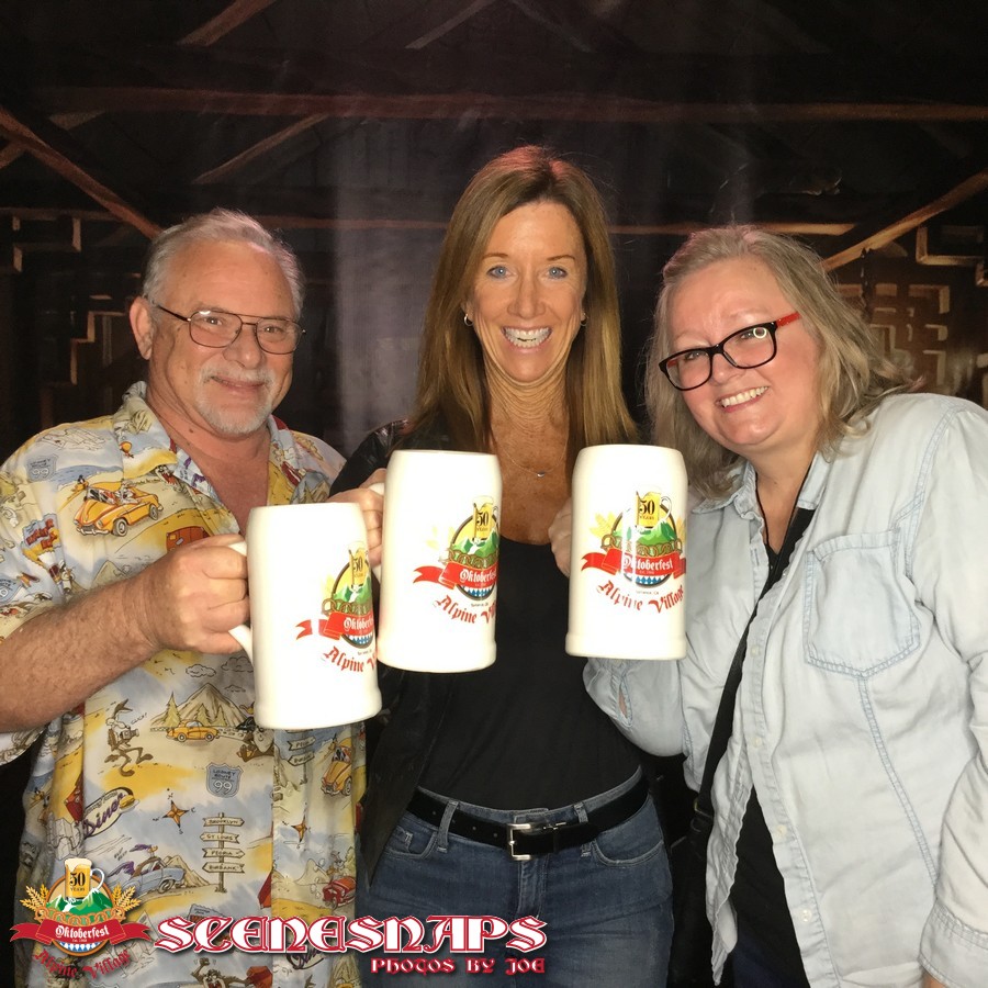 ALPINE_VILLAGE_OKTOBERFEST_OCT_19_18_0023_P_.JPG