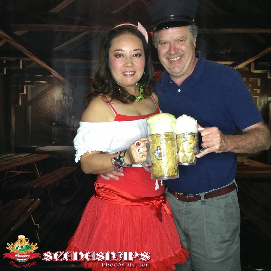 ALPINE_VILLAGE_OKTOBERFEST_OCT_19_18_0025_P_.JPG