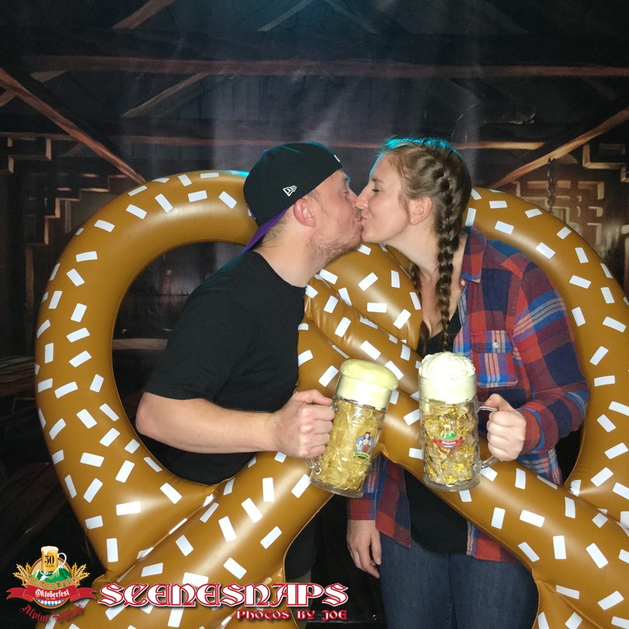 ALPINE_VILLAGE_OKTOBERFEST_OCT_19_18_0076_P_.JPG