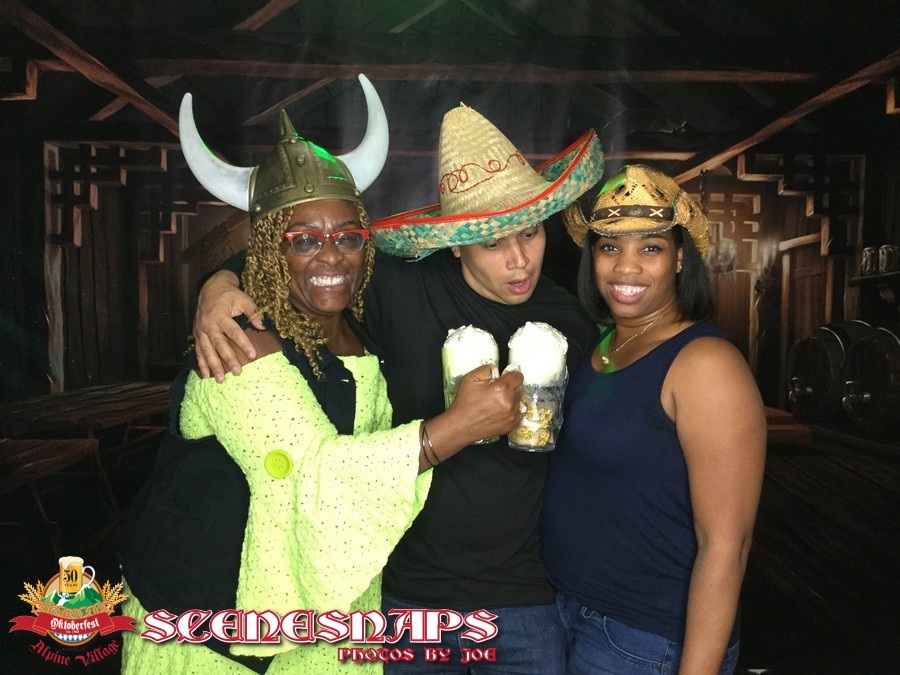 ALPINE_VILLAGE_OKTOBERFEST_OCT_19_18_0131_P_.JPG
