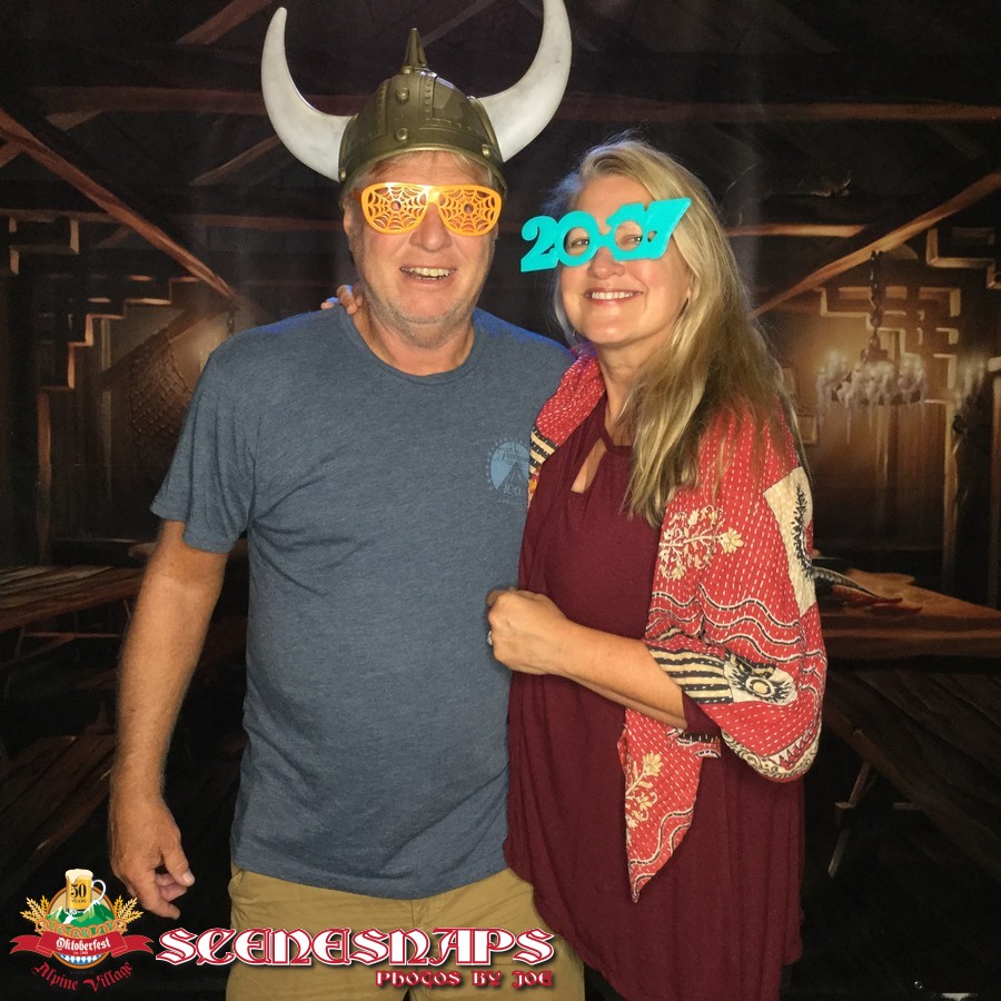ALPINE_VILLAGE_OKTOBERFEST_OCT_19_18_0145_P_.JPG