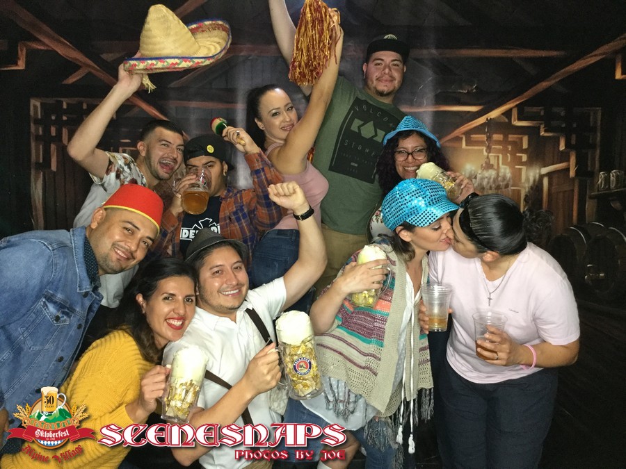 ALPINE_VILLAGE_OKTOBERFEST_OCT_19_18_0205_P_.JPG