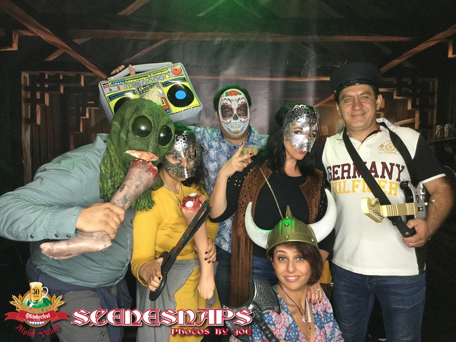 ALPINE_VILLAGE_OKTOBERFEST_OCT_19_18_0316_P_.JPG