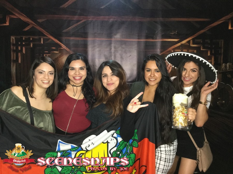 ALPINE_VILLAGE_OKTOBERFEST_OCT_19_18_0324_P_.JPG