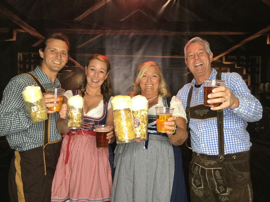 ALPINE_VILLAGE_OKTOBERFEST_OCT_20_18_0004_P_.JPG