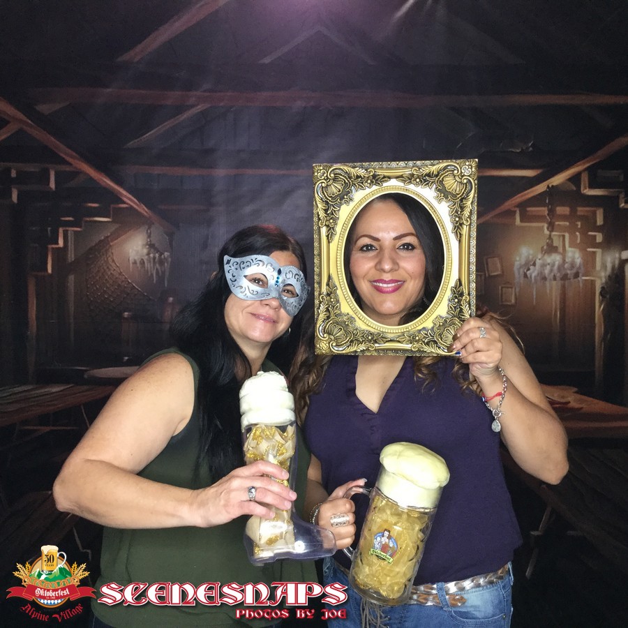 ALPINE_VILLAGE_OKTOBERFEST_OCT_26_18_0020_P_.JPG