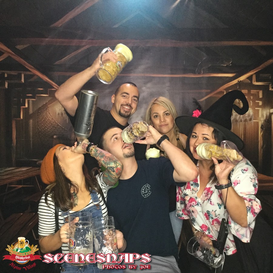 ALPINE_VILLAGE_OKTOBERFEST_OCT_26_18_0055_P_.JPG