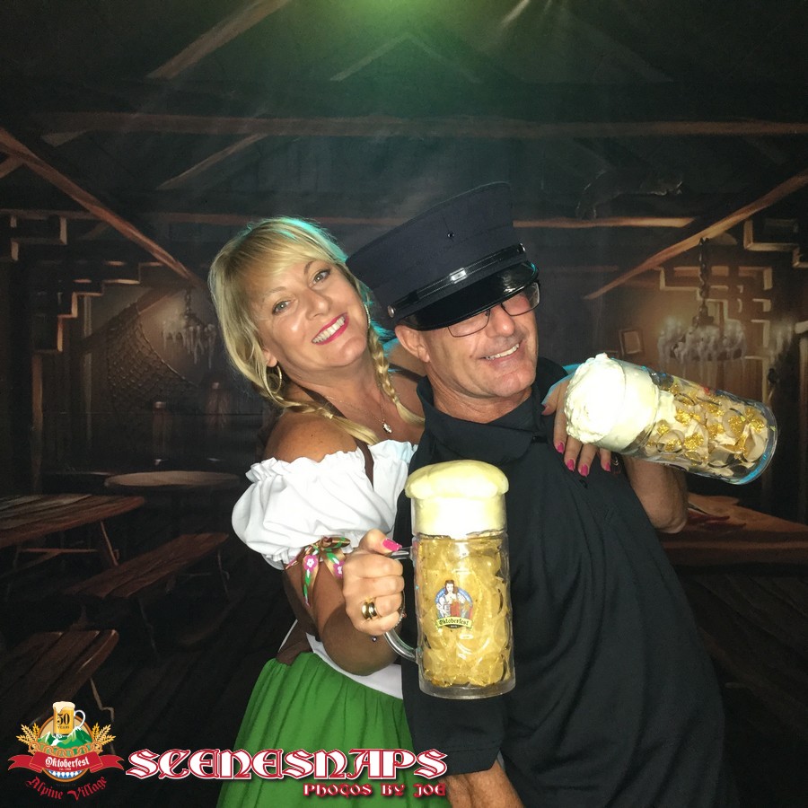 ALPINE_VILLAGE_OKTOBERFEST_OCT_26_18_0127_P_.JPG