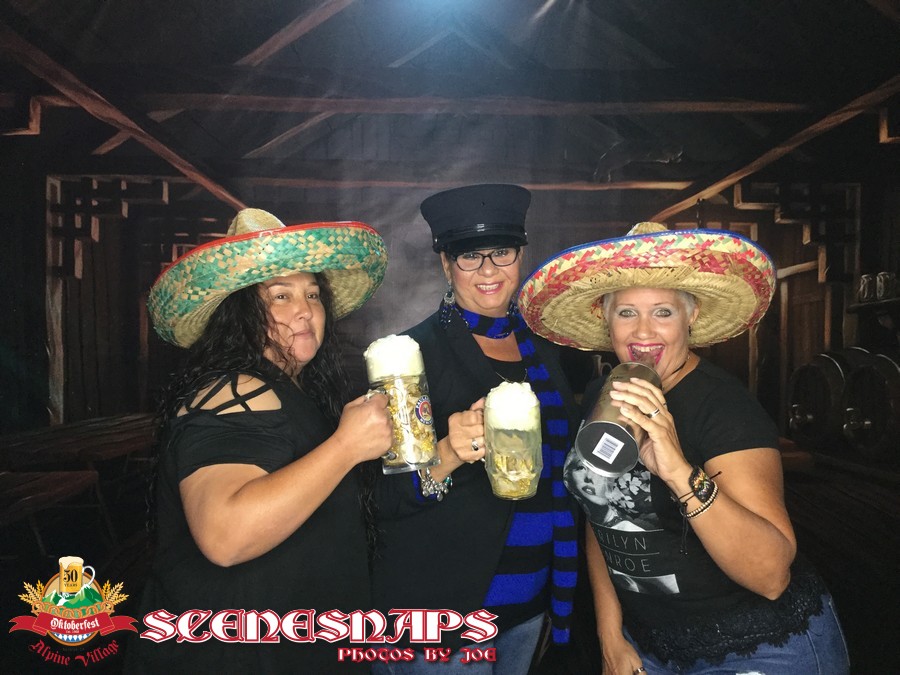 ALPINE_VILLAGE_OKTOBERFEST_OCT_26_18_0152_P_.JPG