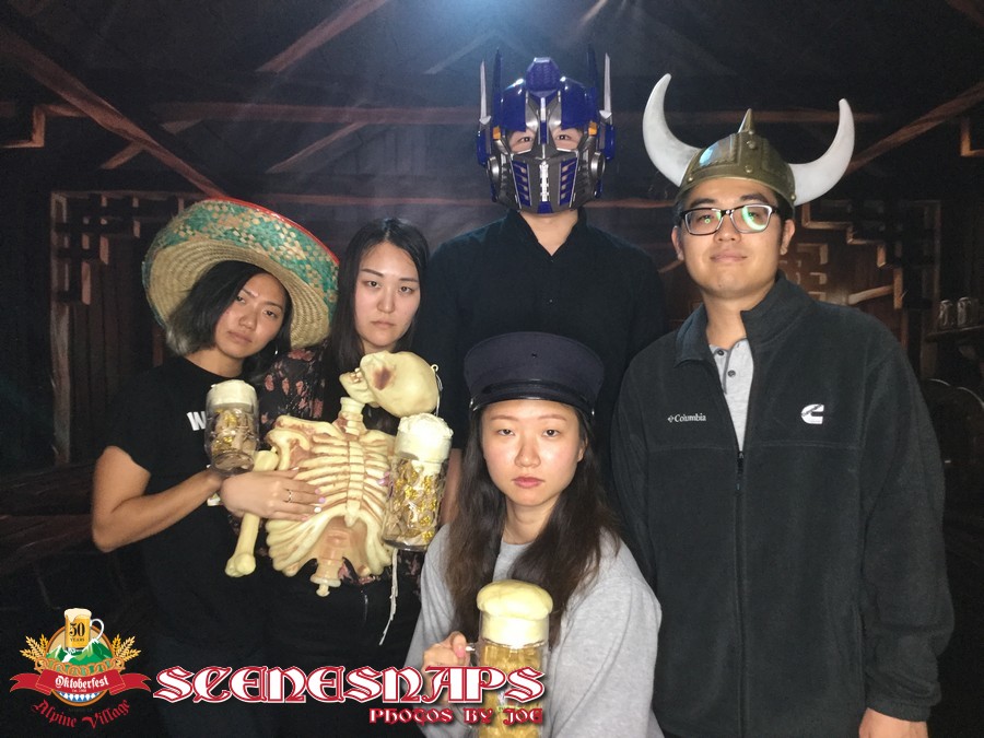 ALPINE_VILLAGE_OKTOBERFEST_OCT_26_18_0165_P_.JPG