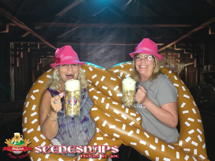 ALPINE_VILLAGE_OKTOBERFEST_OCT_27_18_0005_P_.JPG