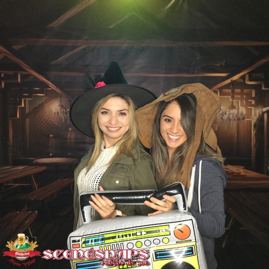 ALPINE_VILLAGE_OKTOBERFEST_OCT_27_18_0066_P_.JPG