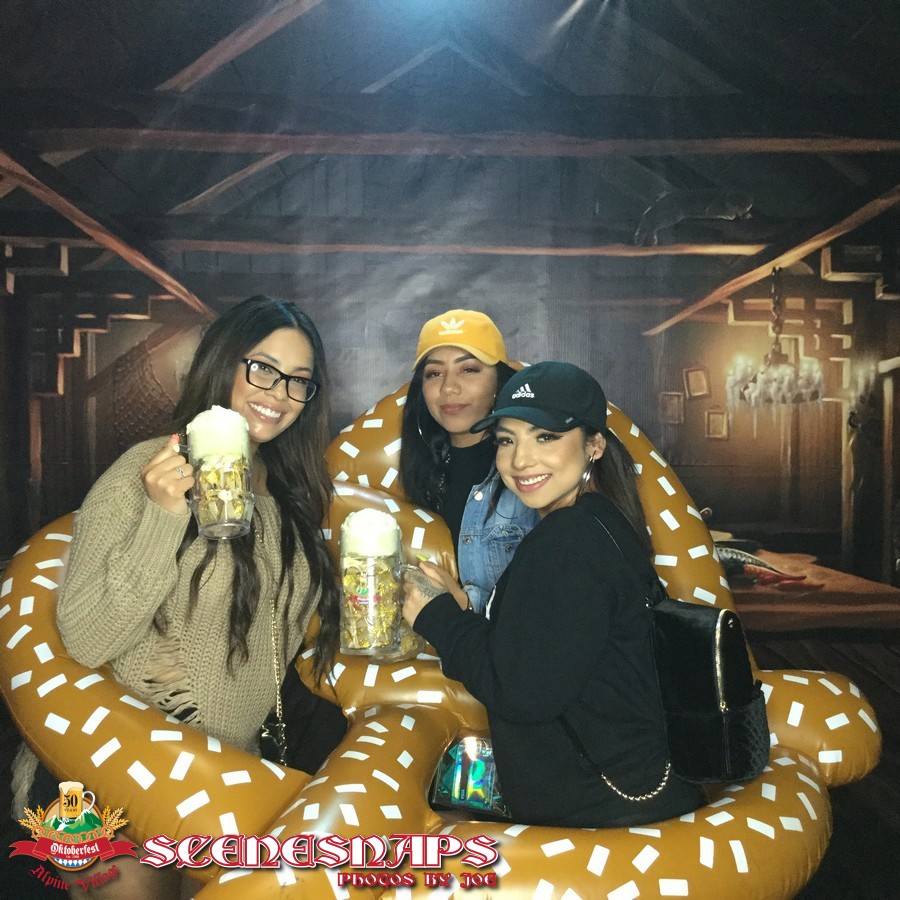 ALPINE_VILLAGE_OKTOBERFEST_OCT_27_18_0083_P_.JPG