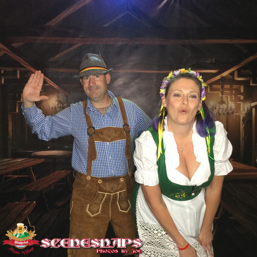 ALPINE_VILLAGE_OKTOBERFEST_OCT_27_18_0098_P_.JPG