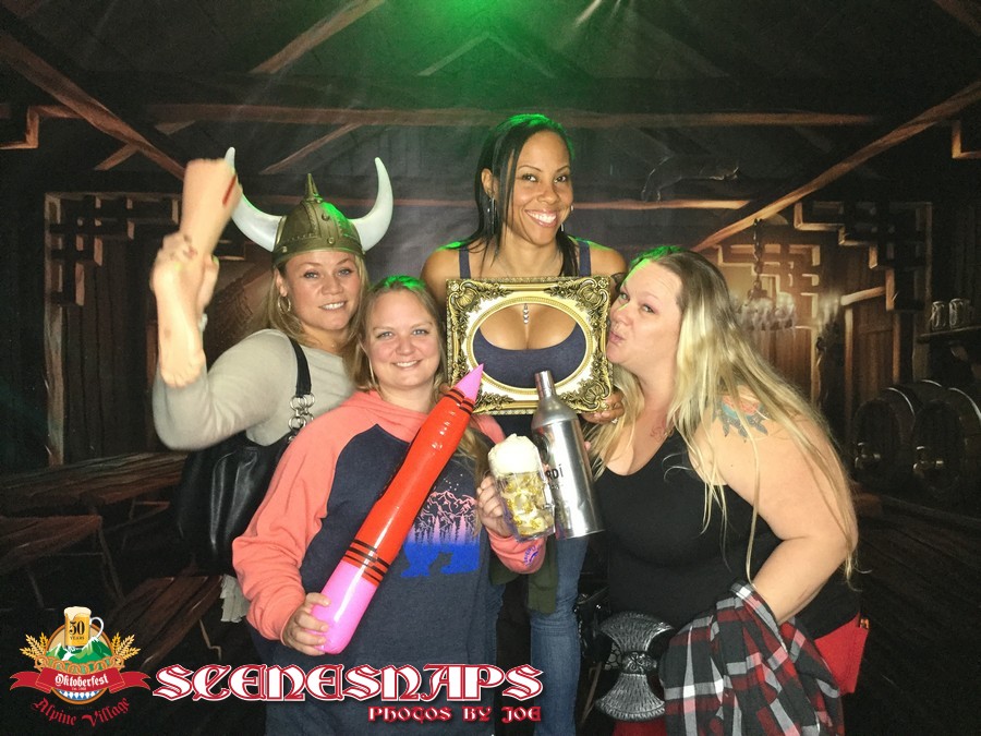 ALPINE_VILLAGE_OKTOBERFEST_OCT_27_18_0125_P_.JPG